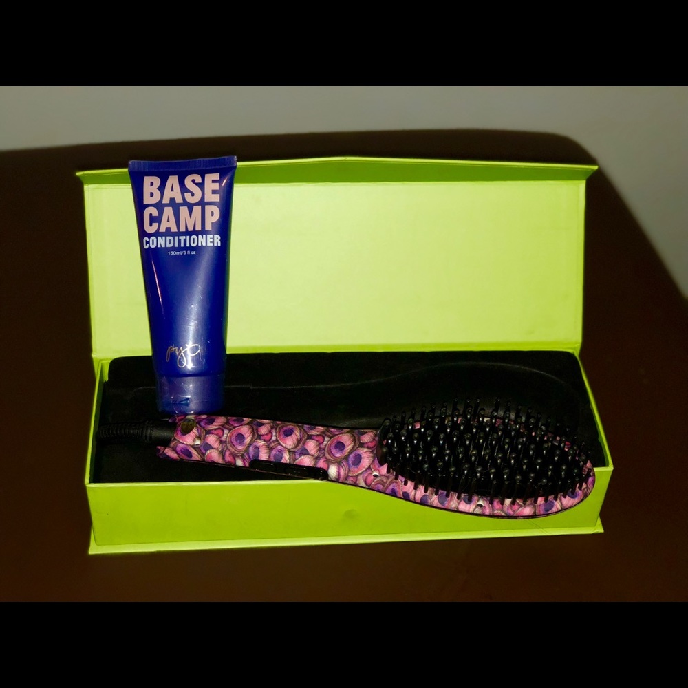 Brush